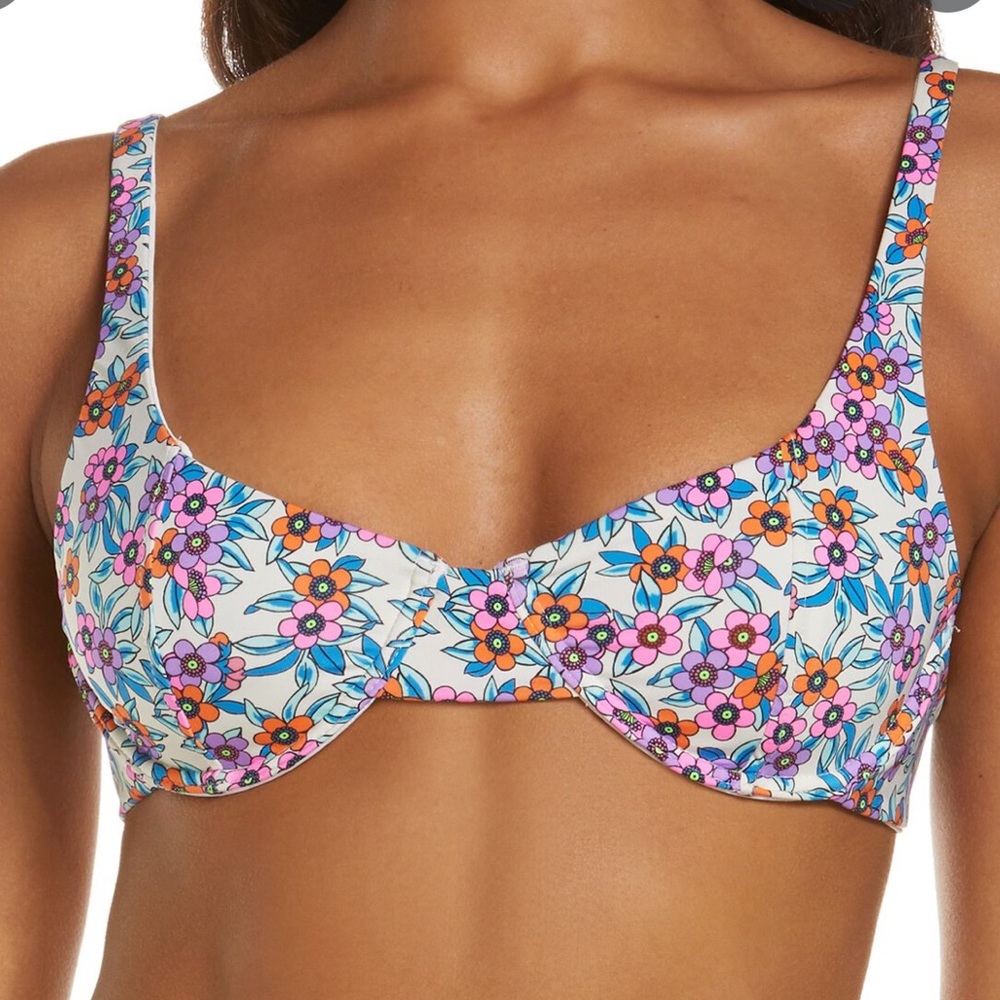 Frankie’s Bikinis Anna underwire floral bikini top